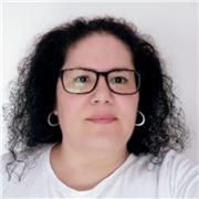 Profesora de Geografía e Historia imparte clases para secundaria y primaria